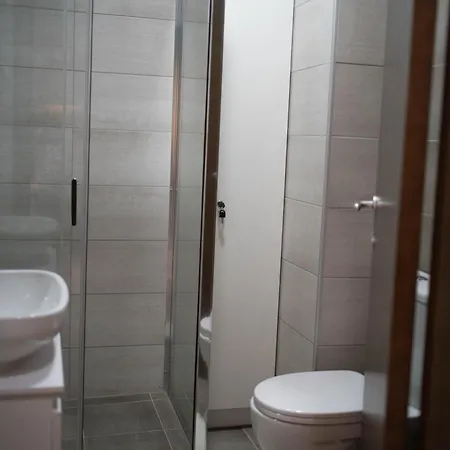 Angelina Art アパート *